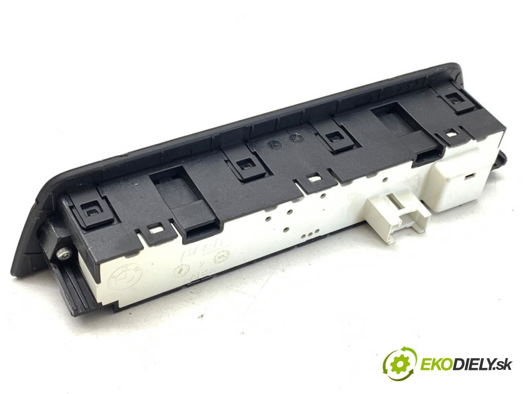 BMW F01 sedan 2010 240 kW 740 i, Li 2979 Panel ASISTENT: volantu 9206518