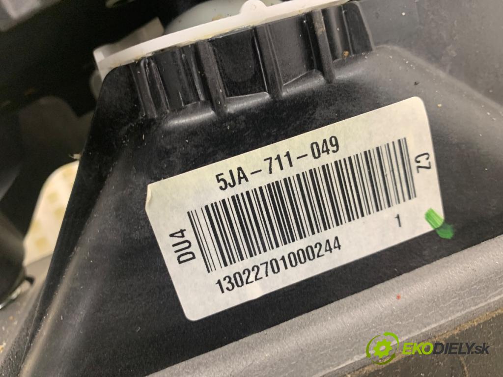 SKODA RAPID liftback 2013 77 kW 1.2 TSI 1197 Kulisa 5JA711049 (Rýchlostná páka (kulisa))