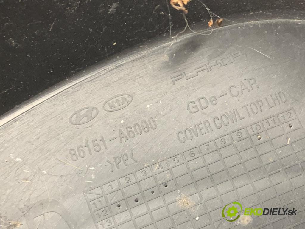 HYUNDAI i30 liftback 2012 73 kW 1.4 1396 torpédo plast pod čelní okno 86151-A6000 (Plast pod čelním sklem)