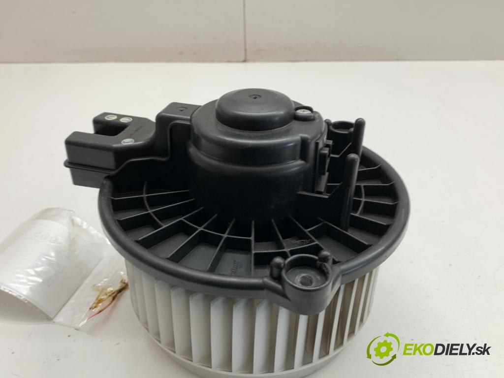 HONDA JAZZ III liftback 2009 73 kW 1.3 i (GE6, GG3, GG6) 1339 ventilátor kúrenia