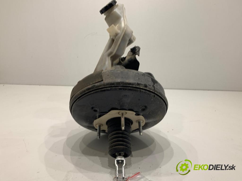MAZDA 2 DL liftback 2018 66 kW 1.5 SKYACTIV-G 1496 Posilovač bŕzd DA6D-43950