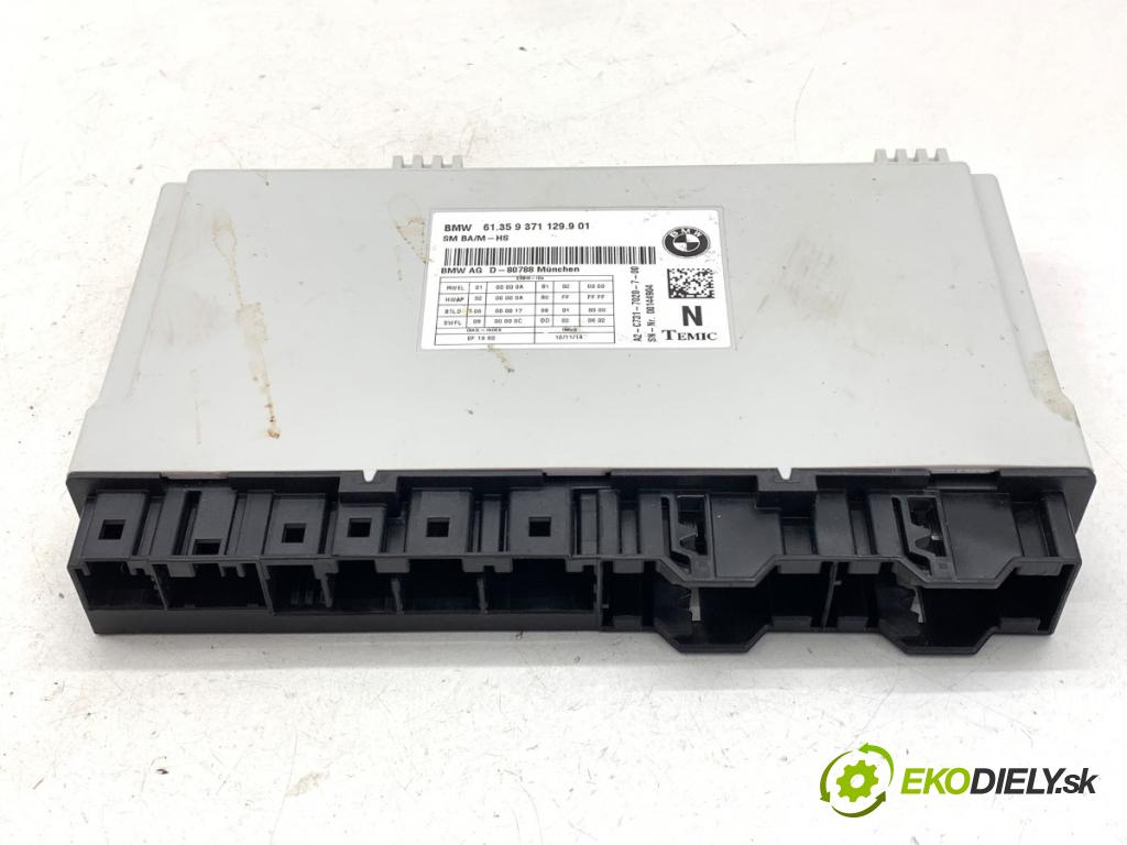 BMW F30 sedan 2015 225 kW 335 i xDrive 2979 Modul sedačky 9371129