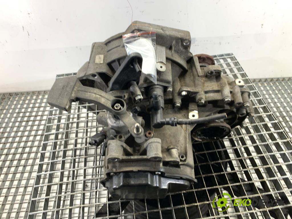 VW GOLF VII Kombi 2020 85 kW 1.6 TDI 1598 Prevodovka TKV (Prevodovka)