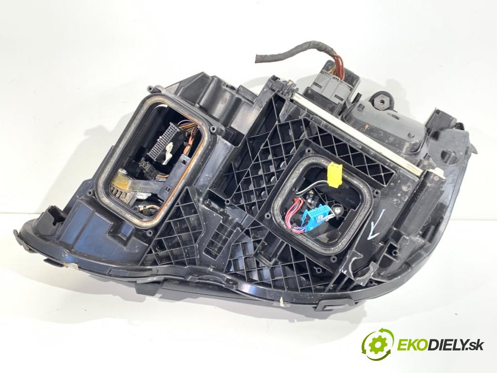 MERCEDES-BENZ W212 sedan 2016 245 kW E 400 4-matic (212.067) 2996 Svetlomet pravy predný A2128261291
