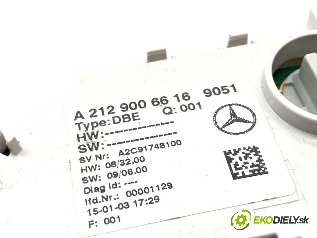 MERCEDES-BENZ W212 sedan 2016 245 kW E 400 4-matic (212.067) 2996 světlo stropní A2129006616