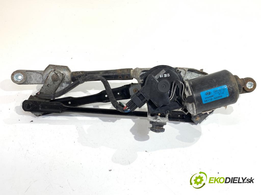 HYUNDAI i30 liftback 2012 73 kW 1.4 1396 mechanismus stěračů přední část 98110-A5000 (Motorek stěračů přední)