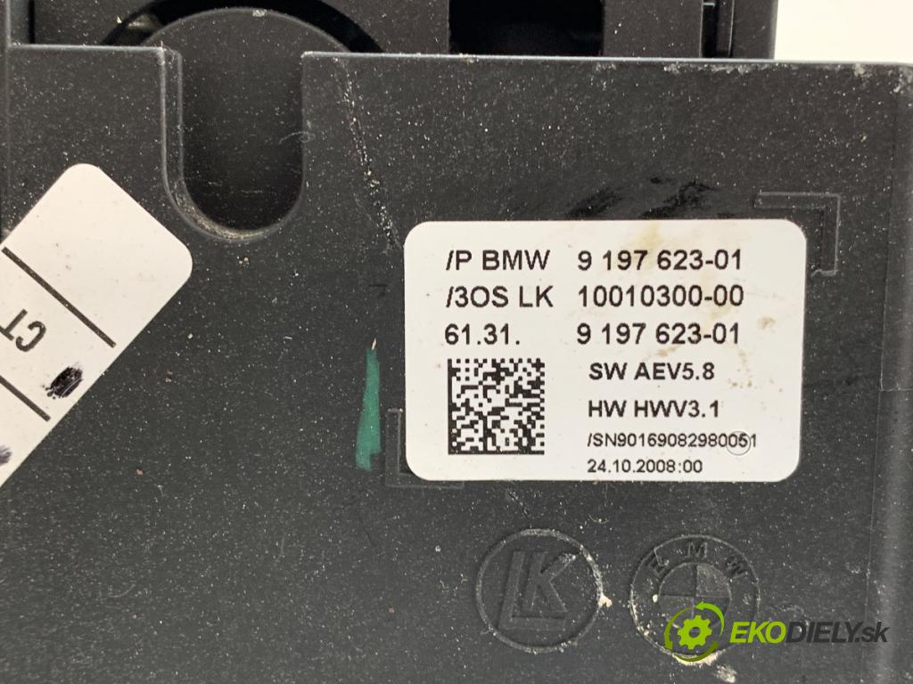 BMW F01 sedan 2010 240 kW 740 i, Li 2979 Kulisa 9197623 (Rýchlostná páka (kulisa))