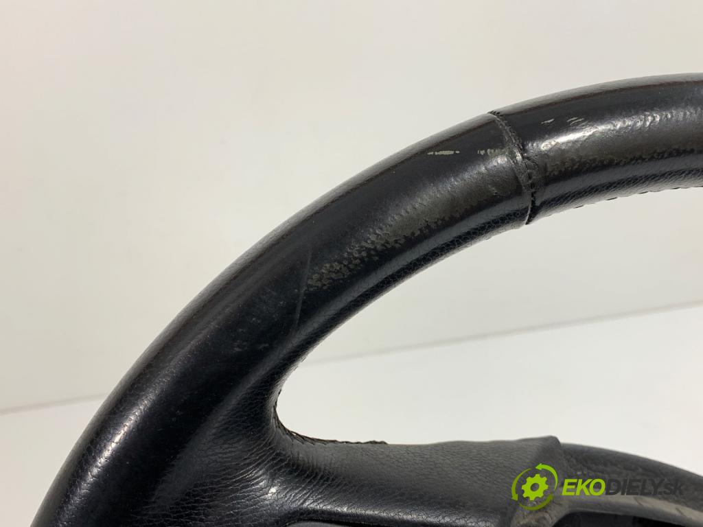 BMW F01 sedan 2010 240 kW 740 i, Li 2979 volant (Volant)