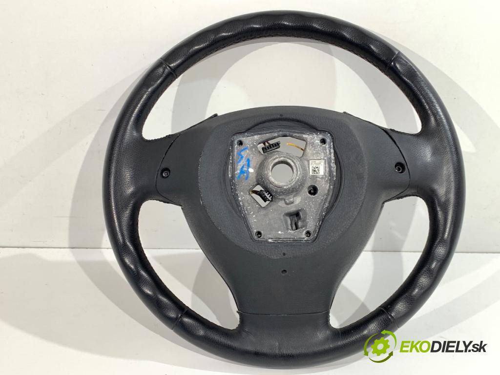 BMW F01 sedan 2010 240 kW 740 i, Li 2979 volant (Volant)