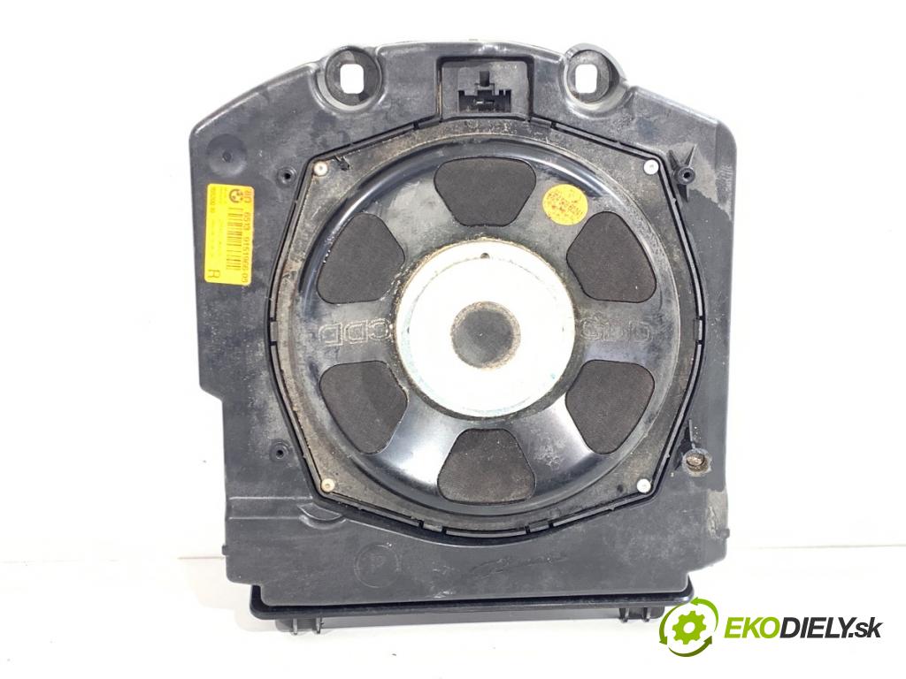 BMW F01 sedan 2010 240 kW 740 i, Li 2979 reproduktory 9151965