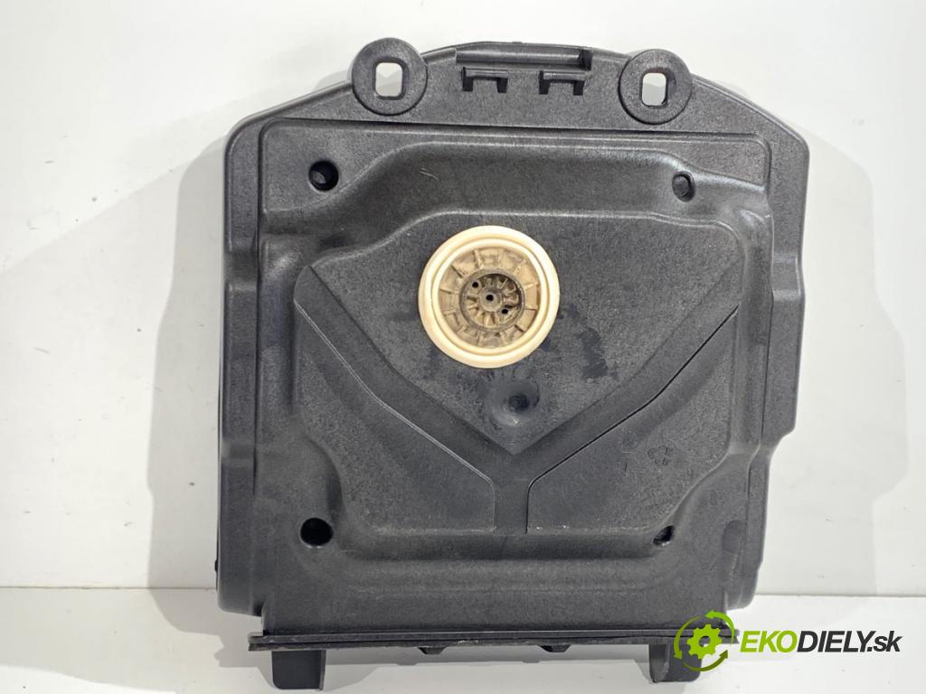 BMW F01 sedan 2010 240 kW 740 i, Li 2979 reproduktory 9151965