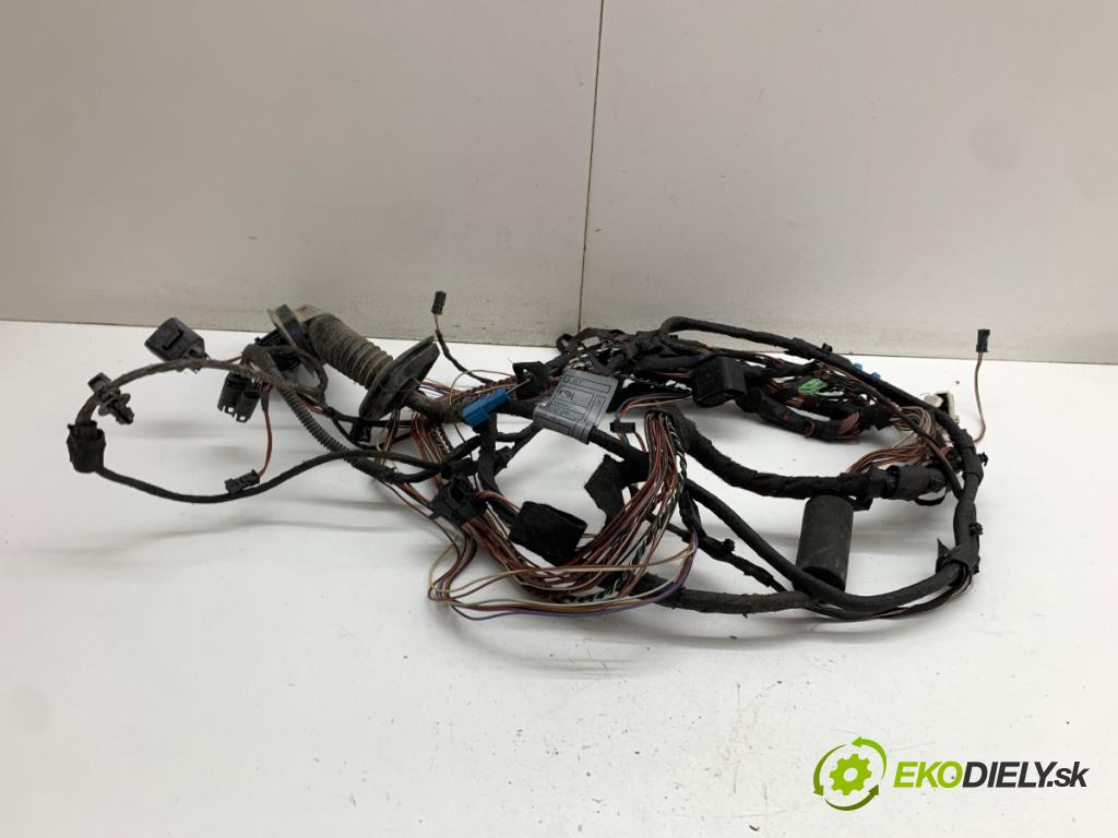 BMW F01 sedan 2010 240 kW 740 i, Li 2979 Káblovačka Dvere predný ľavy 9197626