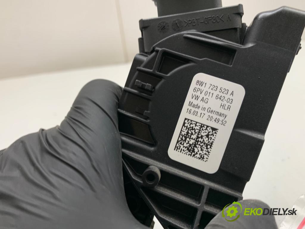 AUDI Q5 FY SUV 2018 260 kW SQ5 TFSI quattro 2995 Potenciometer plynu 8W1723523A (Potenciometer plynového pedálu)