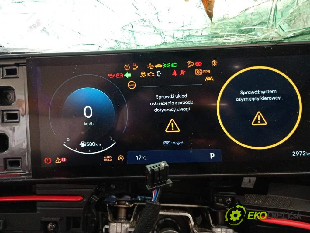 HYUNDAI KONA SUV 2025 102 kW 1.6 T-GDi 1598 Prístrojovka Dislpej 940M3BE200