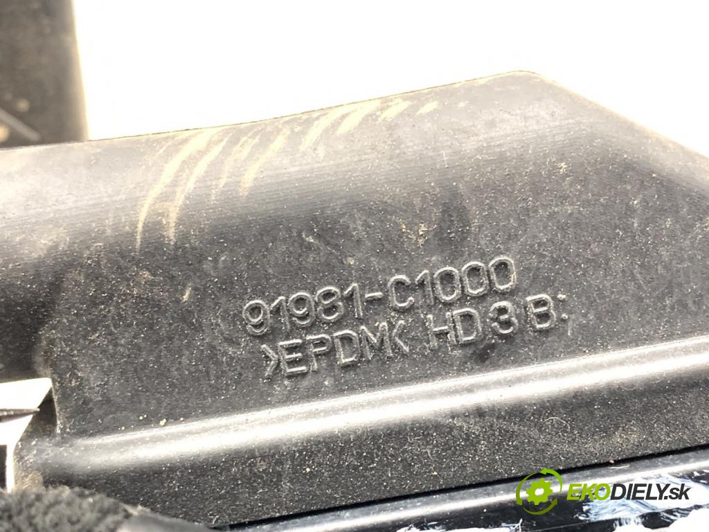 KIA OPTIMA sedan 2015 120 kW 2.0 CVVL 1999 káblovačka dveře přední část pravý 91610-D4650