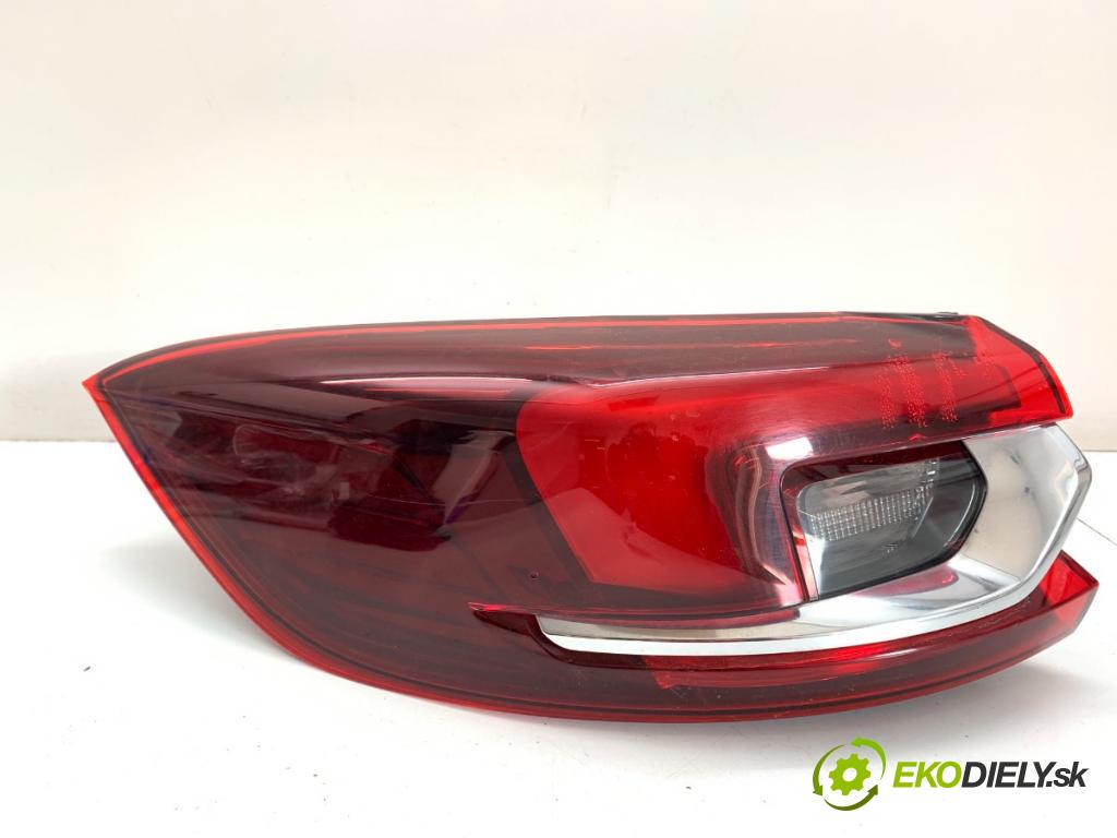 OPEL INSIGNIA B Kombi 2017 121 kW 1.5 (35) 1490 Svetlo ľavy zad 39099122