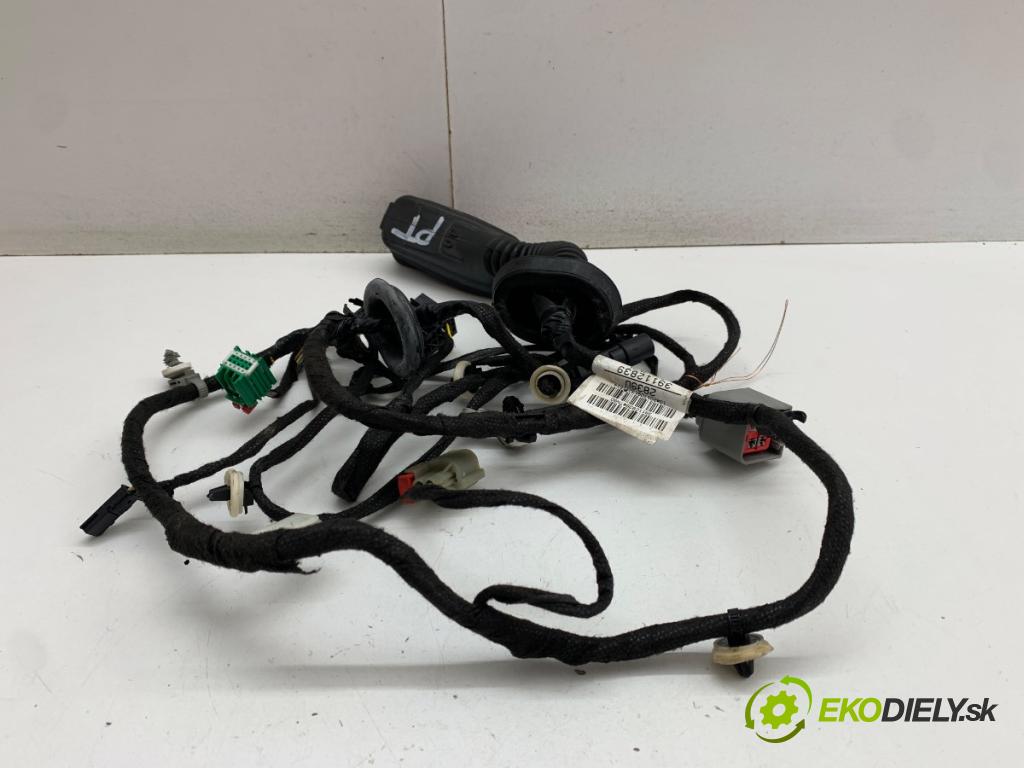 OPEL INSIGNIA B Kombi 2017 121 kW 1.5 (35) 1490 Káblovačka Dvere zad pravy 39112839