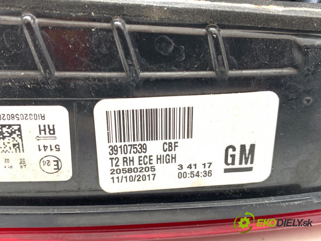 OPEL INSIGNIA B Kombi 2017 121 kW 1.5 (35) 1490 Svetlo pravy zad vnútorná 39107539