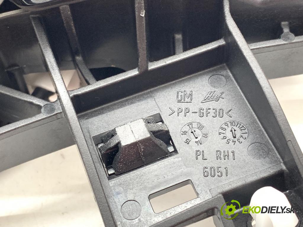 OPEL INSIGNIA B Kombi 2017 121 kW 1.5 (35) 1490 Kľučka vonkajšia pravy zad