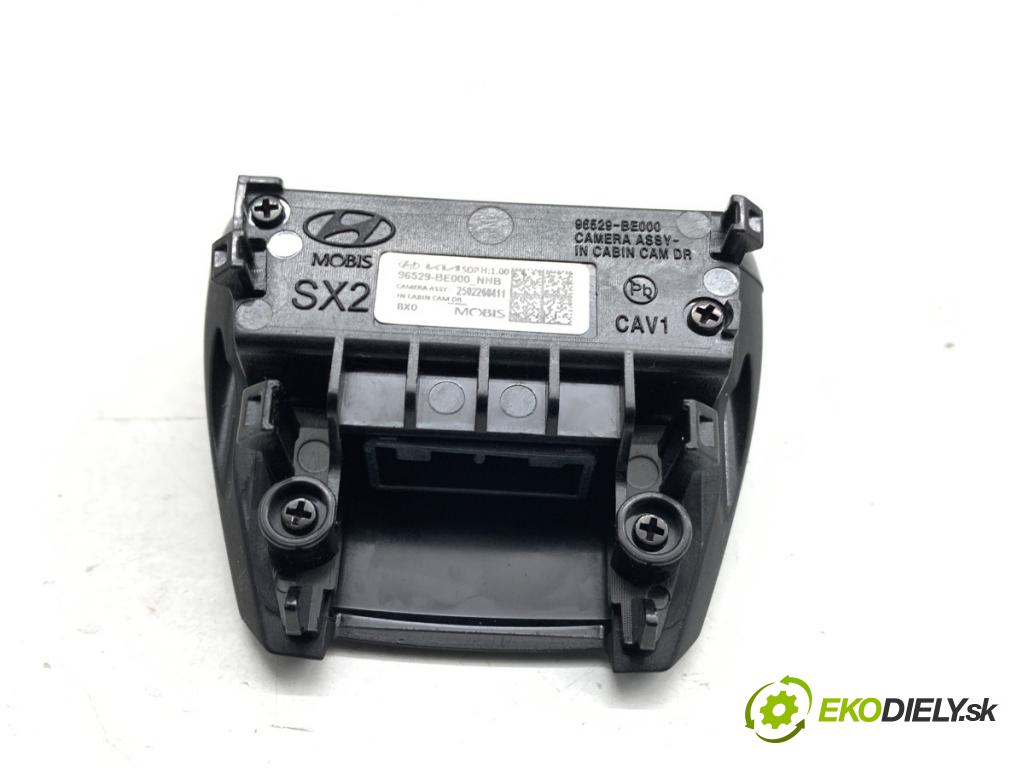 HYUNDAI KONA SUV 2025 102 kW 1.6 T-GDi 1598 KAMERA vnútorná kabína 96529-BE000