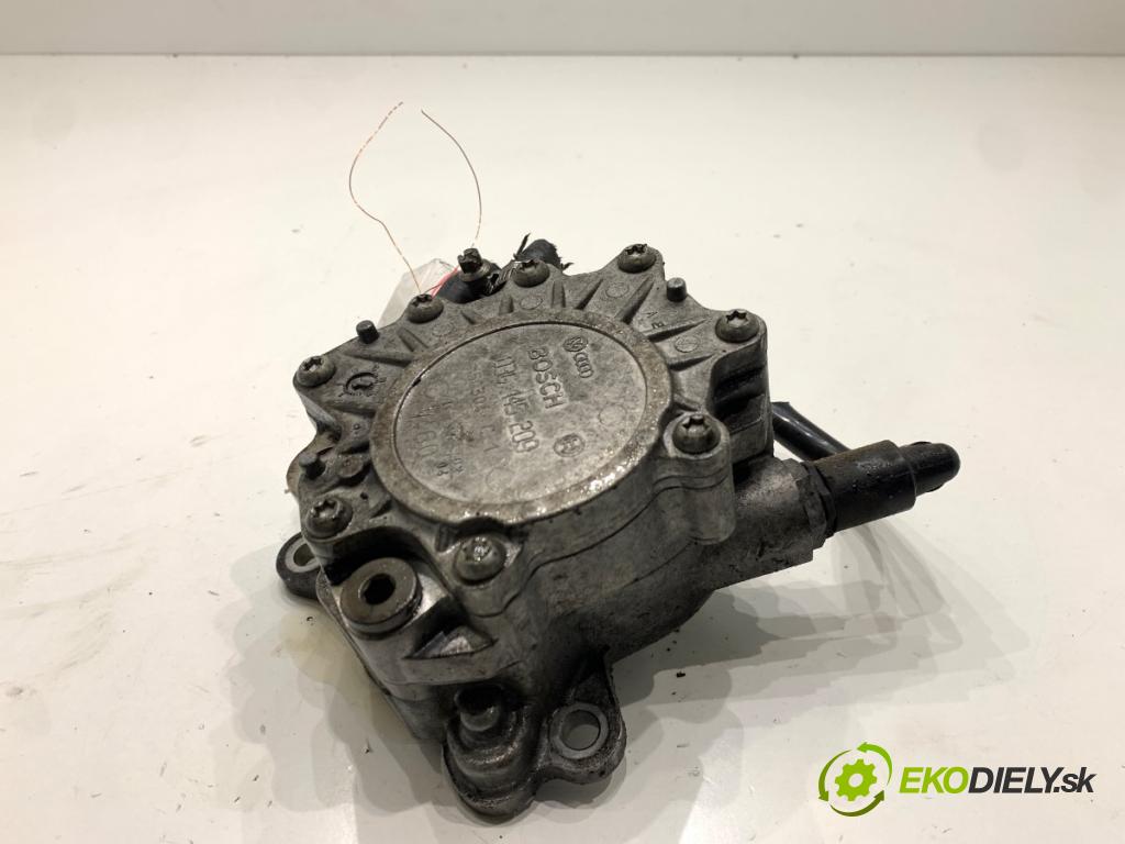 AUDI A3 8P liftback 2004 103 kW 2.0 TDI 1968 Pumpa vákuová 03G145209