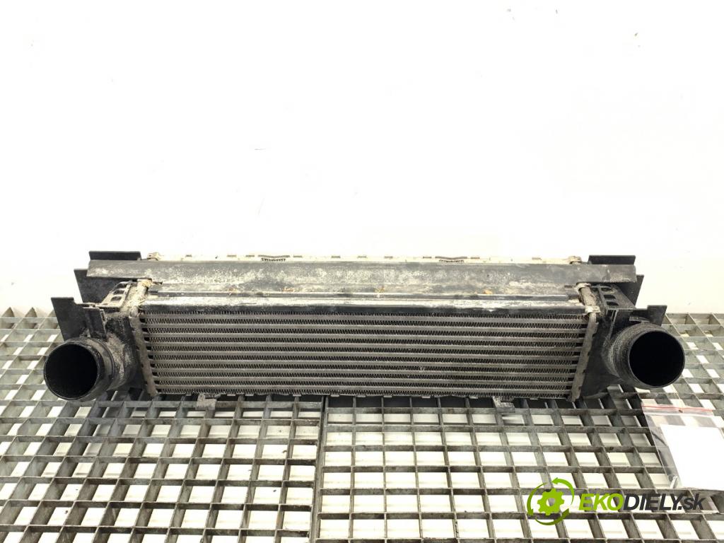 BMW F30 sedan 2015 225 kW 335 i xDrive 2979 intercooler 7600531 (Intercooler (chladič nasávaného vzduchu))