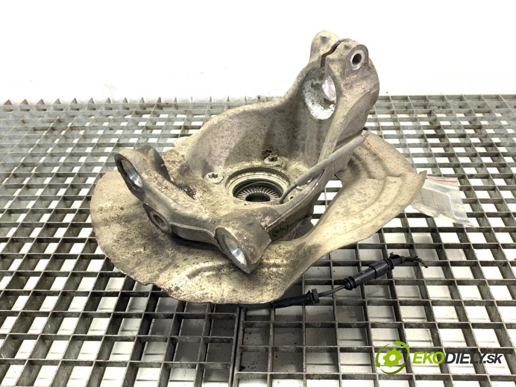 BMW F30 sedan 2015 225 kW 335 i xDrive 2979 náboj levý přední část