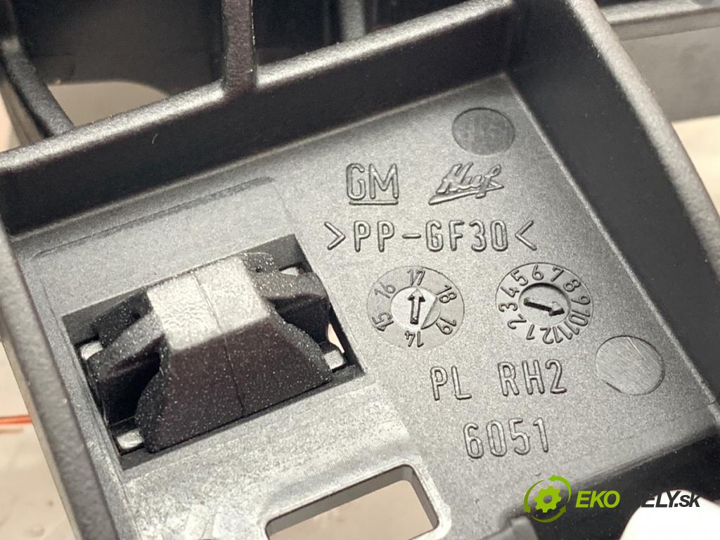 OPEL INSIGNIA B Kombi 2017 121 kW 1.5 (35) 1490 Kľučka vonkajšia pravy predný