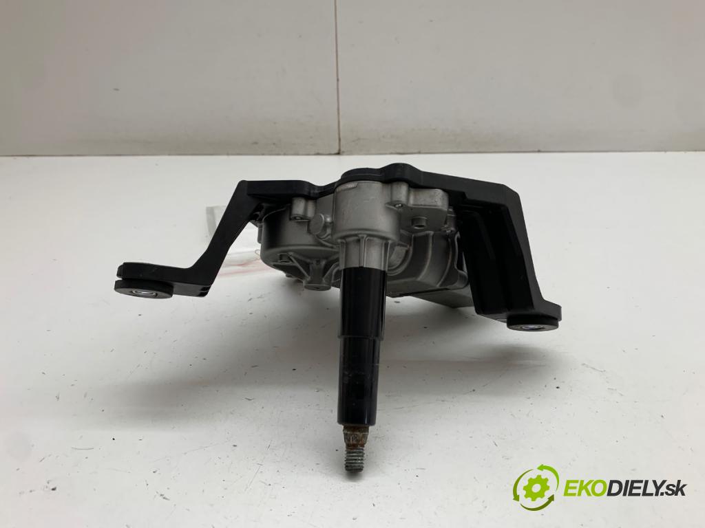 OPEL INSIGNIA B Kombi 2017 121 kW 1.5 (35) 1490 motor stěračů zadní část 13418998