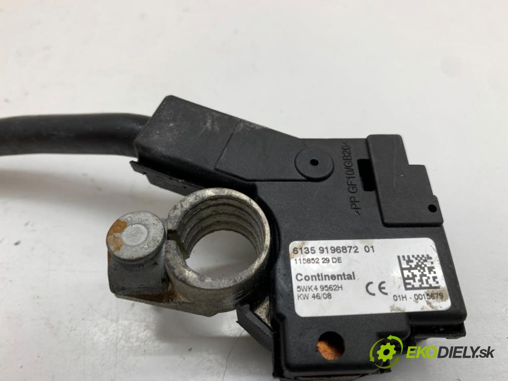 BMW F01 sedan 2010 240 kW 740 i, Li 2979 svorka MINUS 9196872