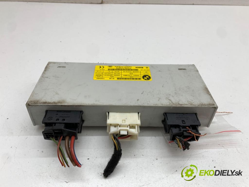 BMW F01 sedan 2010 240 kW 740 i, Li 2979 Modul dverí kufor 7232482