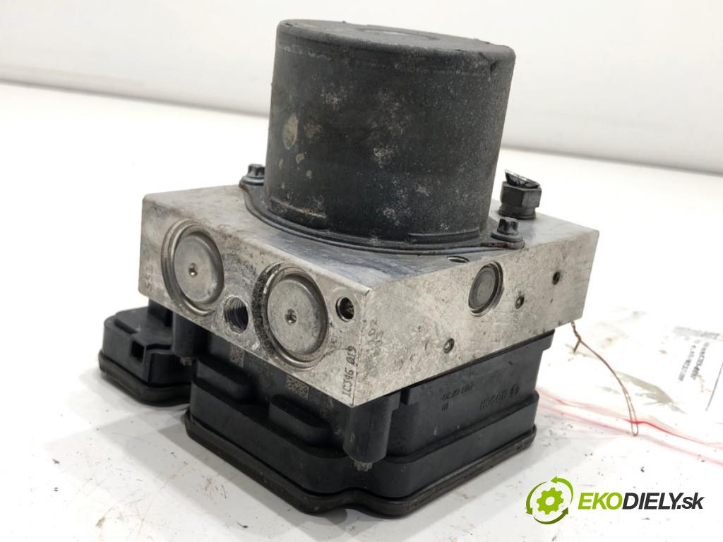 MERCEDES-BENZ W212 sedan 2016 245 kW E 400 4-matic (212.067) 2996 Pumpa ABS A2124310148 (Pumpa ABS)