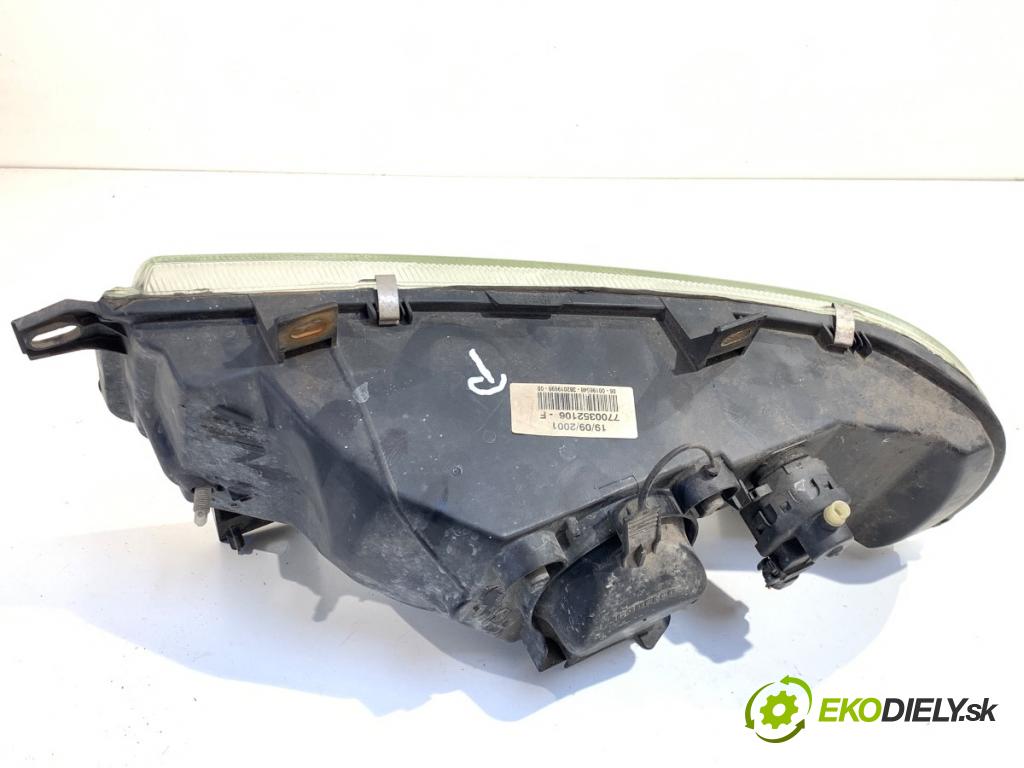 RENAULT MASTER II Platforma / podwozie 2001 84 kW 2.8 dTI 2799 Svetlomet pravy predný