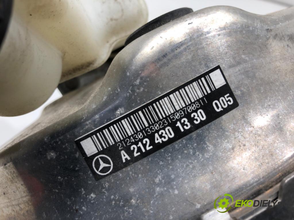 MERCEDES-BENZ W212 sedan 2016 245 kW E 400 4-matic (212.067) 2996 Posilovač bŕzd