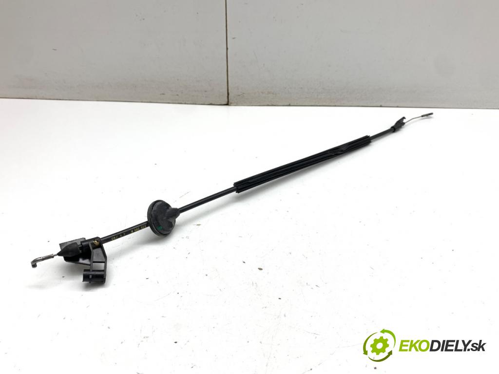 VW GOLF V liftback 2003 77 kW 1.9 TDI 1896 lanko kliky zadní část pravý 1K4839086B