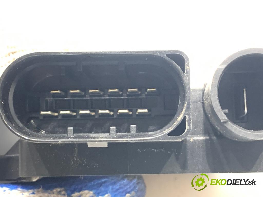 MERCEDES-BENZ SPRINTER 3,5-t Platforma / podwozie Platforma / podwozie 2022 125 kW 317 CDI (910.030) 1950 relé sviečok žhavenia A6549001201 (Relé)