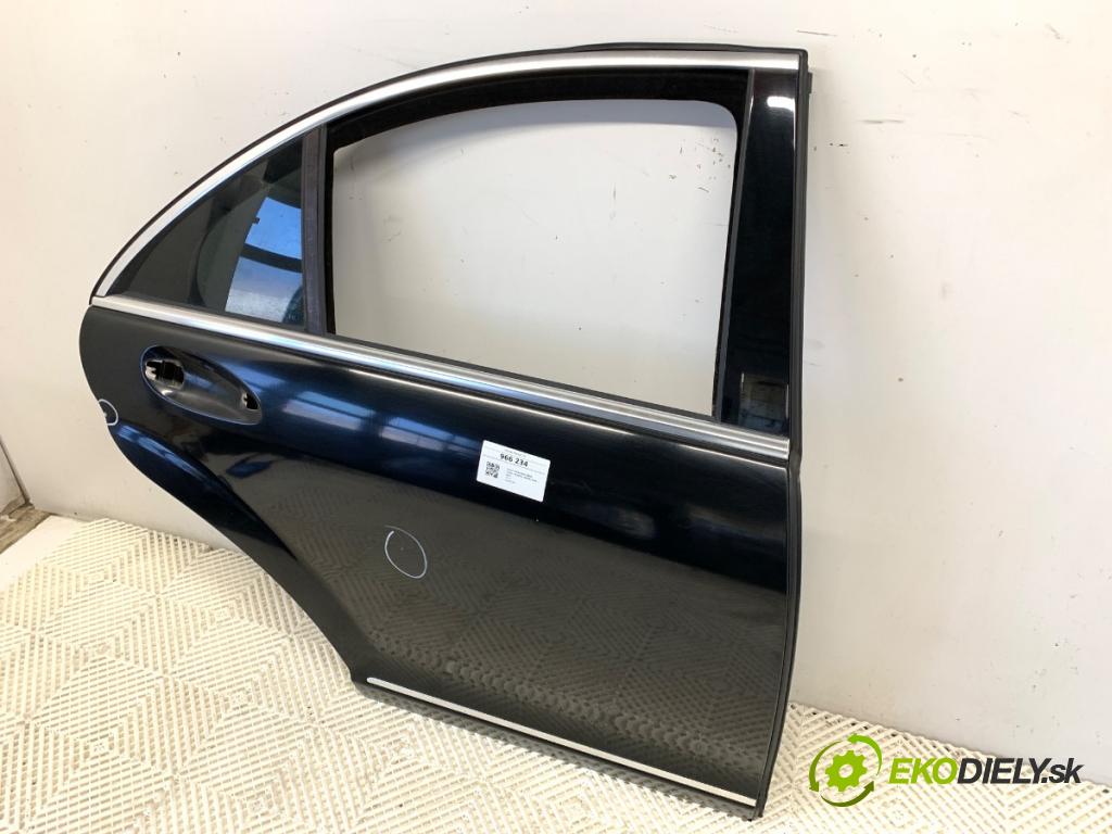 MERCEDES-BENZ W221 sedan 2006 173 kW S 320 CDI (221.022, 221.122) 2987 dveře pravý zadní část