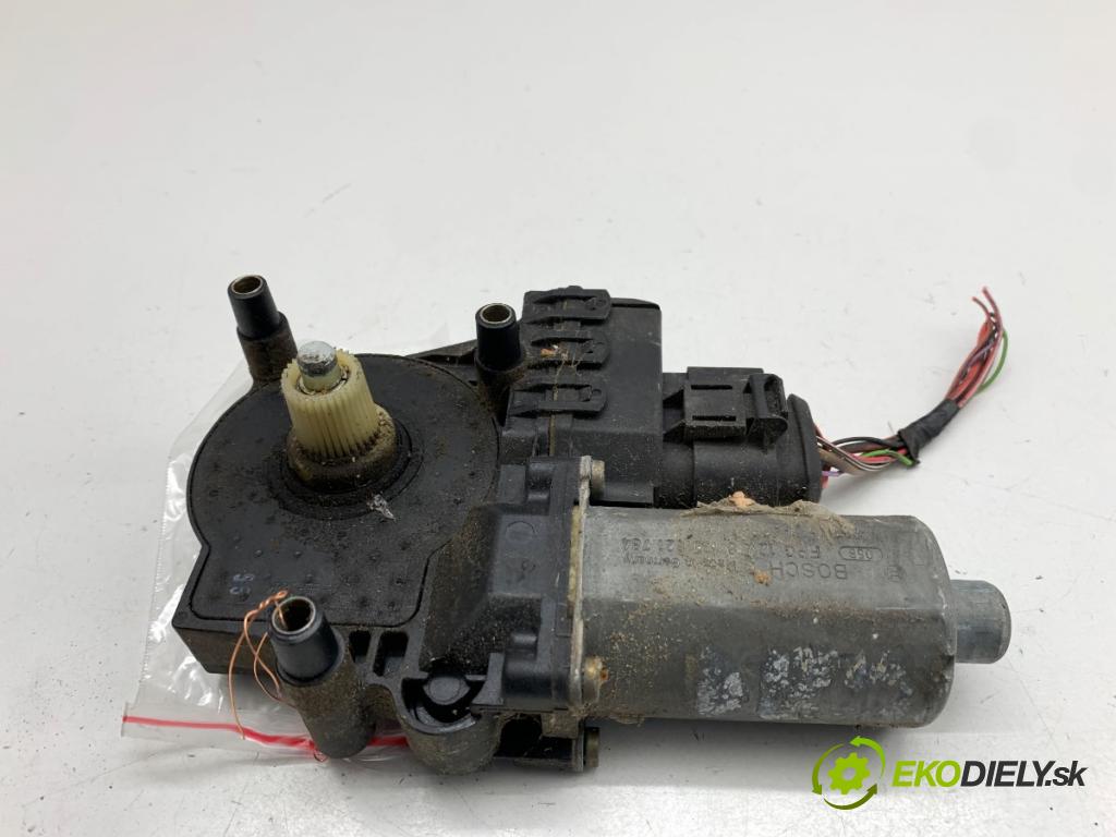 AUDI A6 C5 Kombi 2004 132 kW 2.5 TDI 2496 Motor sťahovania okna ľavy zad 0130821784