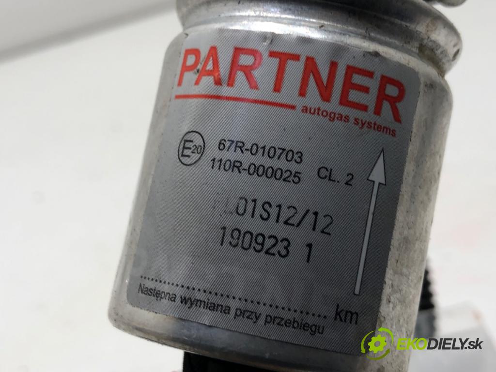 AUDI A6 C5 Kombi 2002 110 kW 1.8 T 1781 Reduktor do plynového pedálu LPG 67R-010703 (LPG)