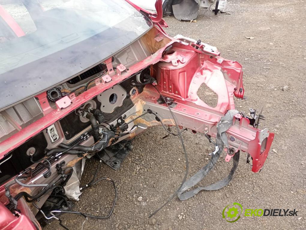 RENAULT CLIO V liftback 2024 74 kW 1.0 LPG (B7MT) 999 KAROSERIA ČTVRŤÁK blatník práh střecha PODŁUŻNICA