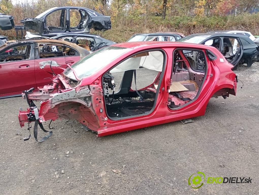 RENAULT CLIO V liftback 2024 74 kW 1.0 LPG (B7MT) 999 KAROSERIA ČTVRŤÁK blatník práh střecha PODŁUŻNICA