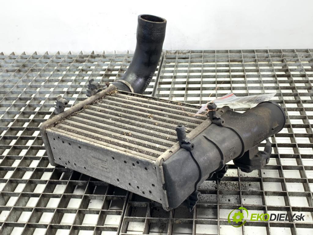 AUDI A6 C5 Kombi 2002 110 kW 1.8 T 1781 intercooler 058145805G (Intercooler (chladič stlačeného vzduchu))