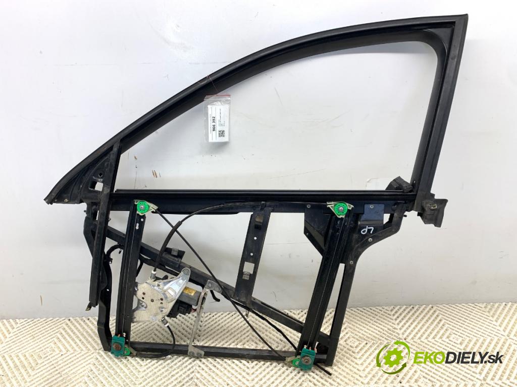 AUDI A6 C5 Kombi 2002 110 kW 1.8 T 1781 mechanismus okna levý přední část 