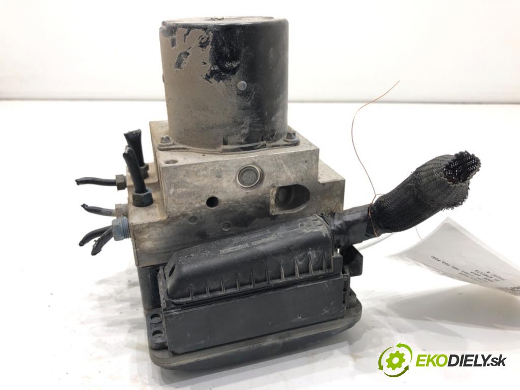 BMW F01 sedan 2010 240 kW 740 i, Li 2979 Pumpa ABS 6791173 (Pumpa ABS)