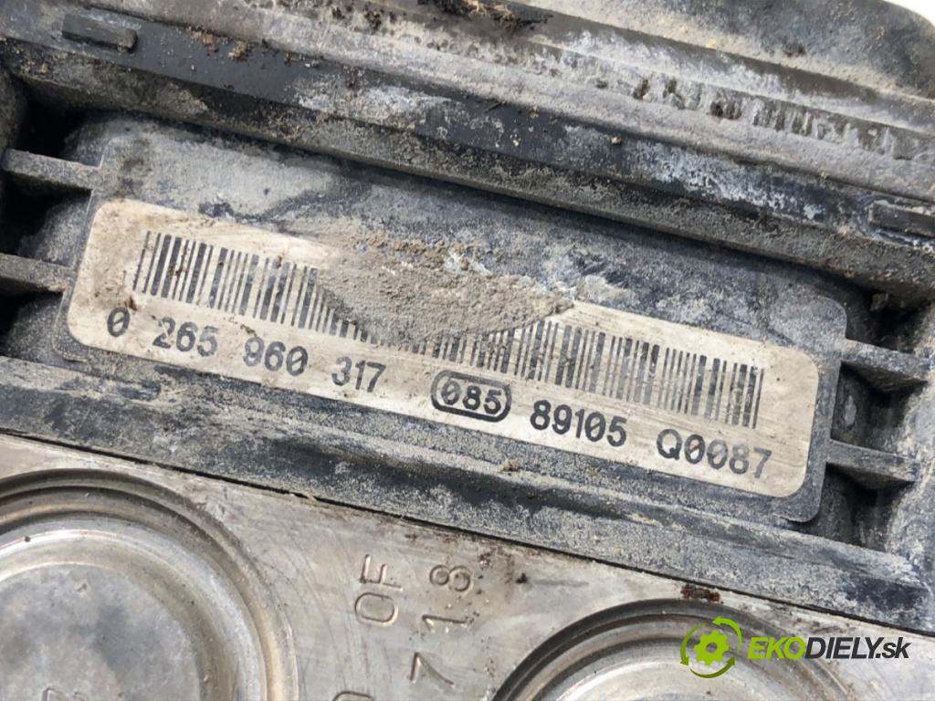 BMW F01 sedan 2010 240 kW 740 i, Li 2979 Pumpa ABS 6791173 (Pumpa ABS)