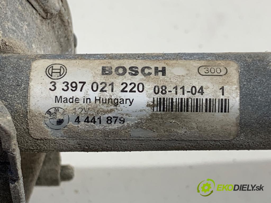 BMW F01 sedan 2010 240 kW 740 i, Li 2979 mechanismus stěračů přední část 4441879 (Motorek stěračů přední)