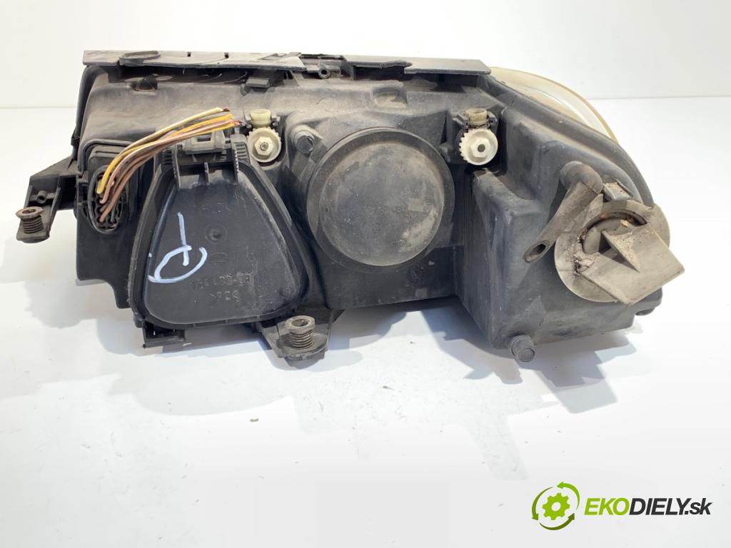 VW PASSAT B5 FL Kombi 2001 74 kW 1.9 TDI 1896 světlomet pravý přední část 3B0941016AK
