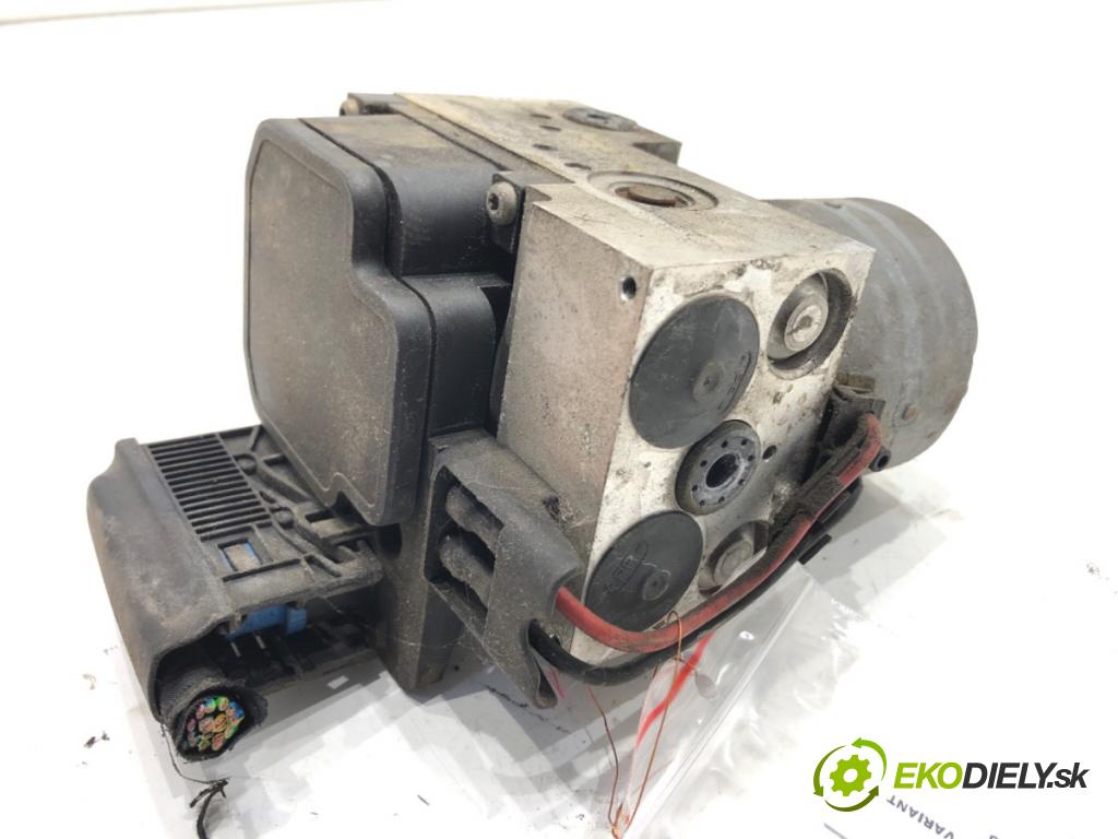 VW PASSAT B5 FL Kombi 2001 74 kW 1.9 TDI 1896 Pumpa ABS 8E0614111T (Pumpa ABS)