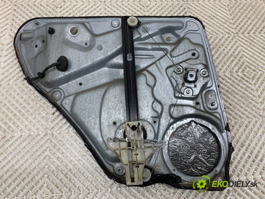 VW PASSAT B5 FL Kombi 2001 74 kW 1.9 TDI 1896 mechanismus okna pravý zadní část