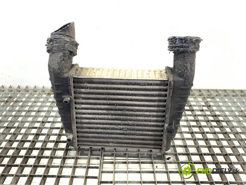 VW PASSAT B5 FL Kombi 2001 74 kW 1.9 TDI 1896 intercooler  (Intercooler (chladič nasávaného vzduchu))